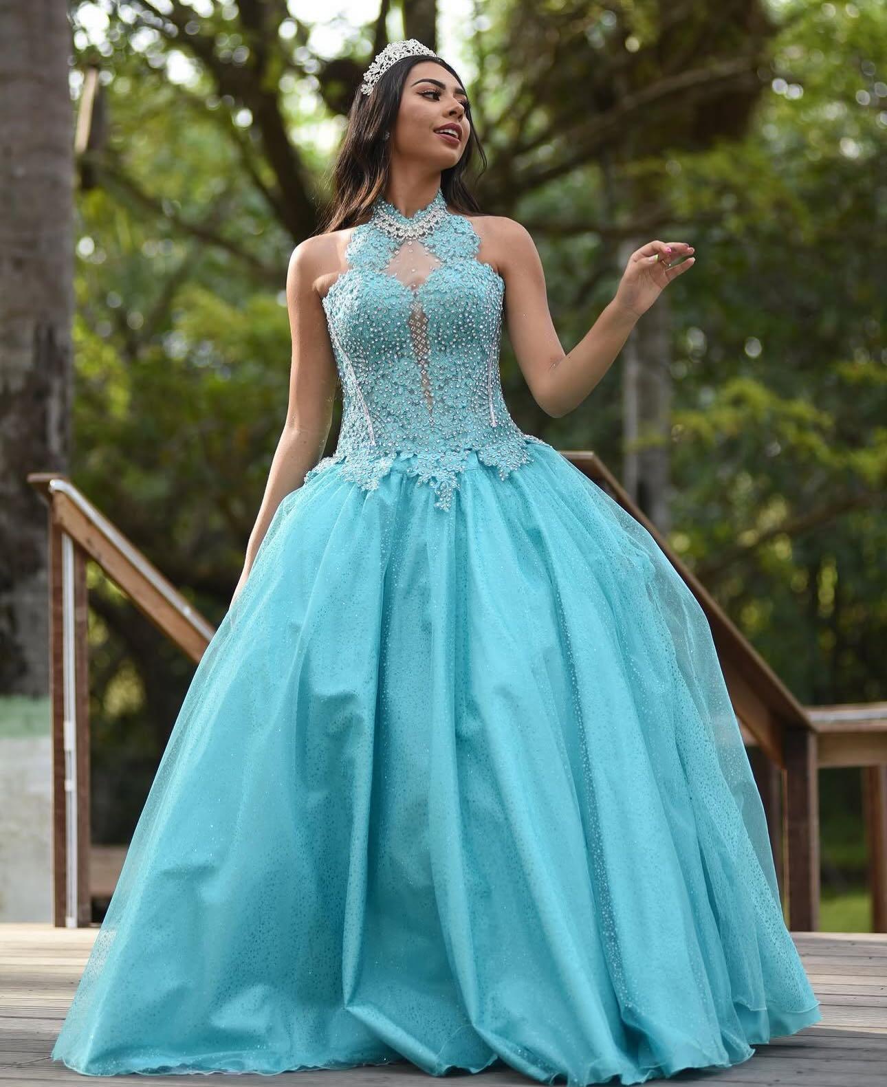 Modelo de vestido de 15 anos do acervo MVTeen, look 11