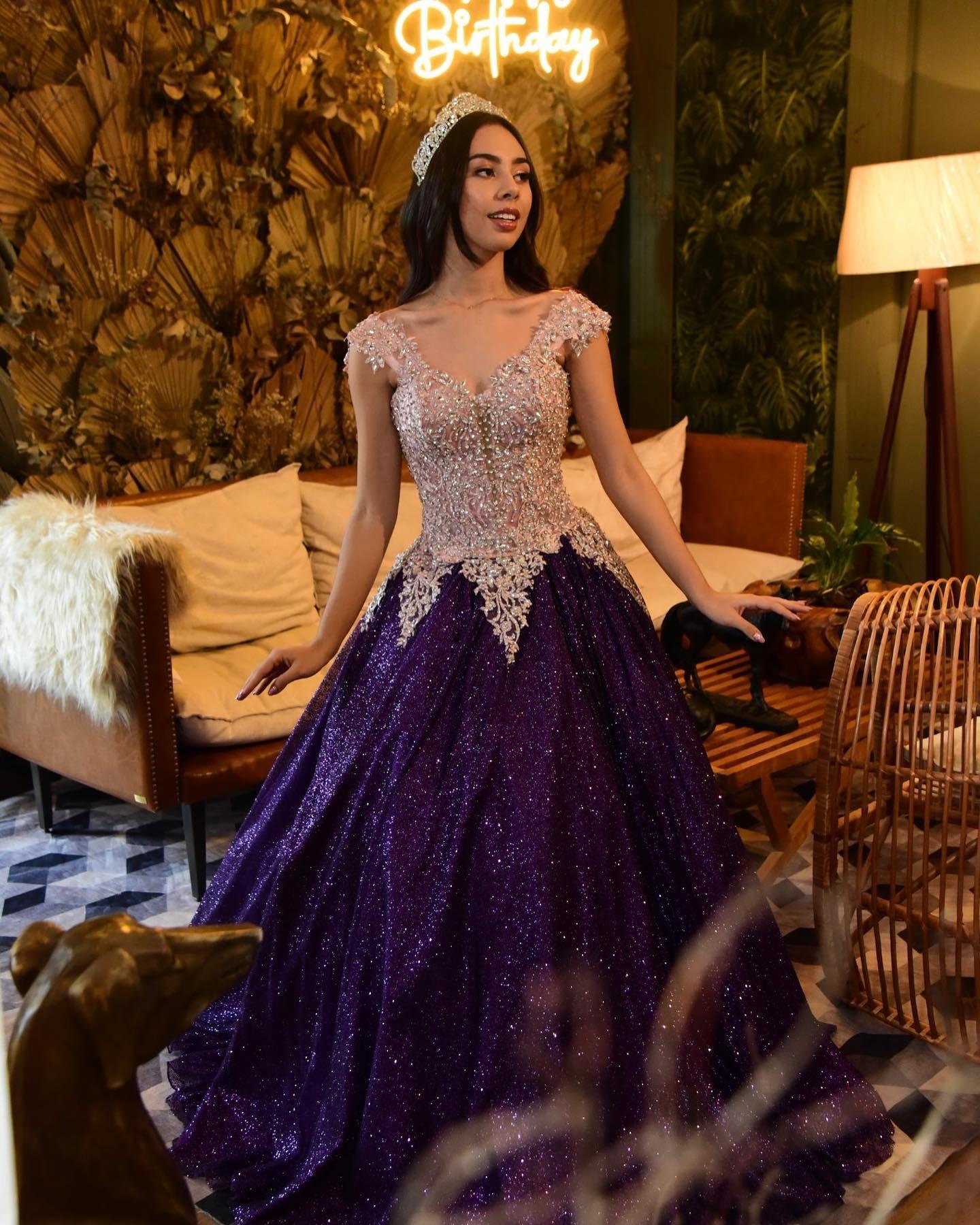 Modelo de vestido de 15 anos do acervo MVTeen, look 7