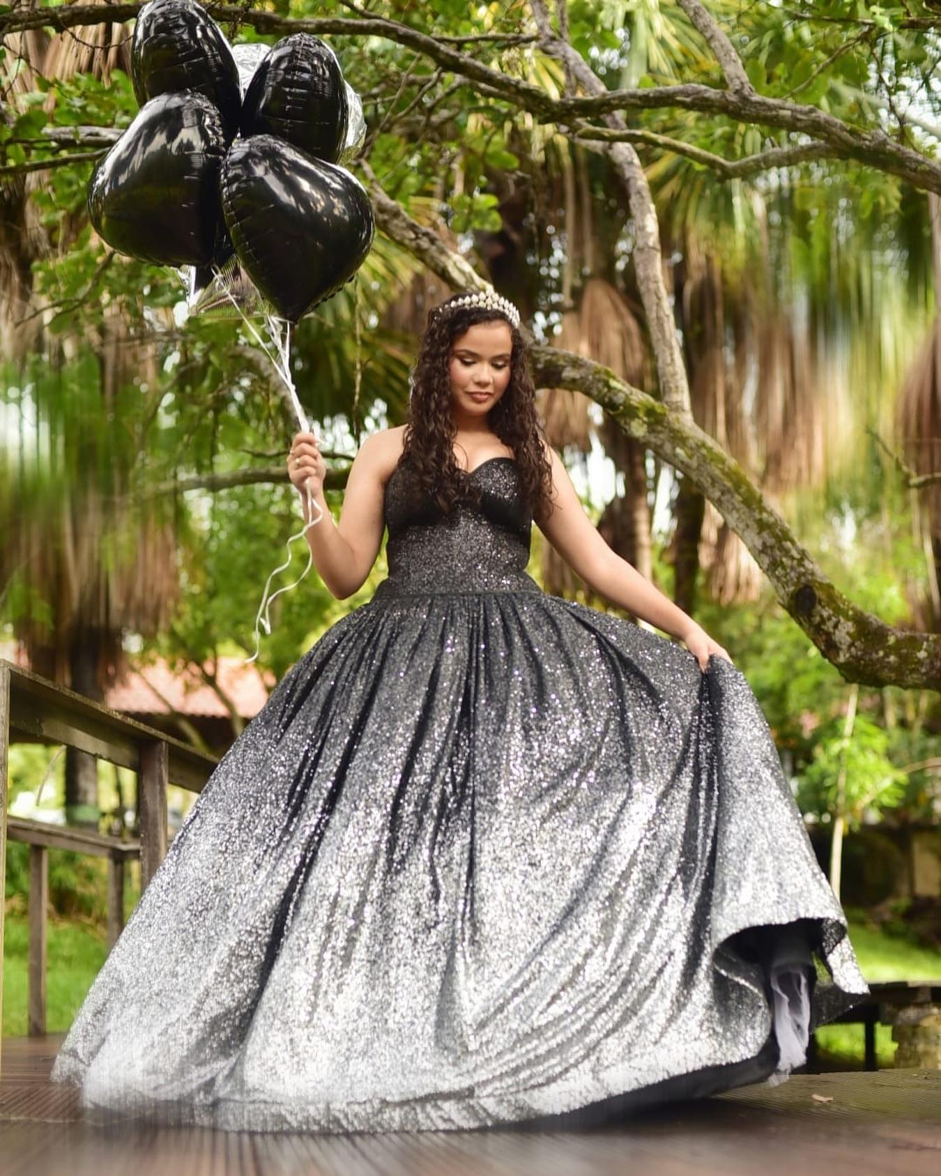 Debutante MVTeen celebrando seus 15 anos, foto 2
